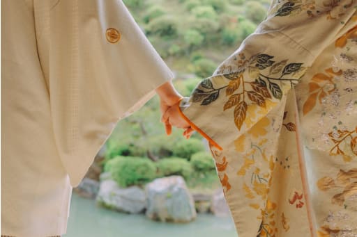 縁側から庭園をみつめて・・・