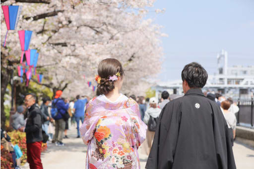 桜とともに