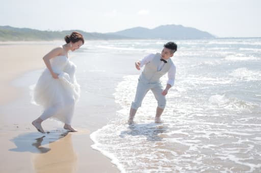 海の水が冷たい！