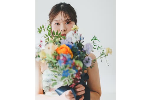 花を慈しむ、プロの眼差し