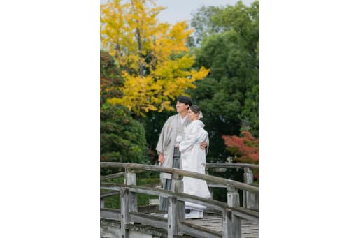和傘と一緒に 和装