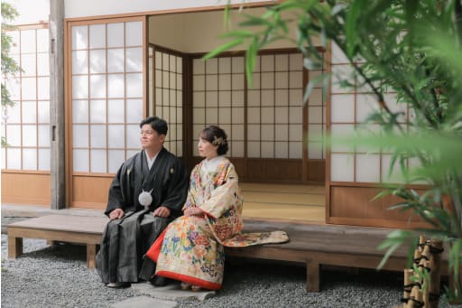 室内でロケーションのようなお写真を