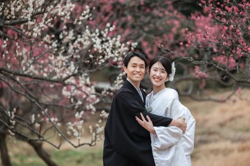 昭和記念公園の梅と河津桜のご紹介！！ぎゅっと可愛く寄り添ったお写真！！にこにこ素敵な笑顔ですね！！