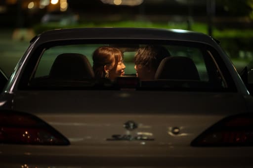 車の中のお二人を、、
