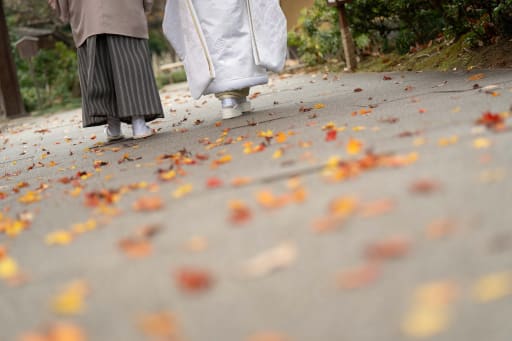 足元の雰囲気も欠かさずに