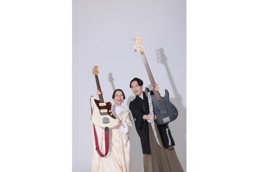 お茶目なショットも1枚