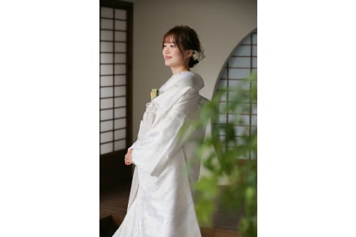 新婦さまのソロカットからスタート