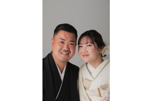 おふたりがお顔を寄せると笑い声が聞こえてきそうです