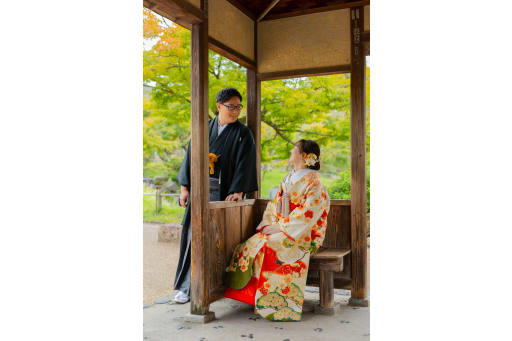 次に和装にお着替えいただき、円山公園へ。