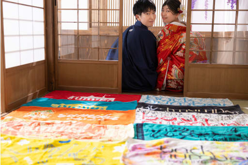 床にタオルを敷き詰めて