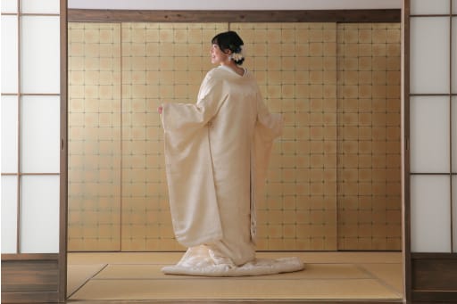 後ろ姿