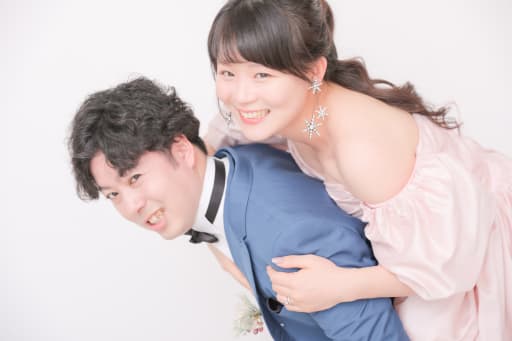ハグ、、？