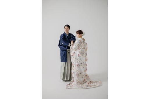 レース打掛、マルレを着て。