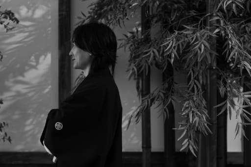 モノクロで引き締めて