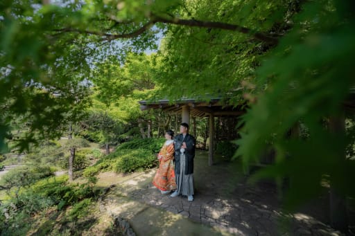 背中合わせショット