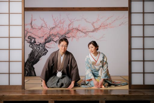 和装の幕閉めはお辞儀のポーズ！ 年賀状や、ご挨拶にぴったりの一枚です＾＾