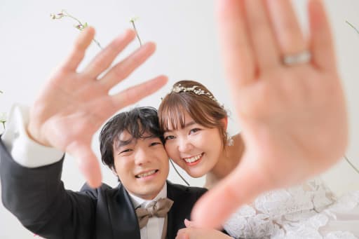 未来への扉を開く手のひら