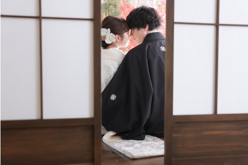こつん