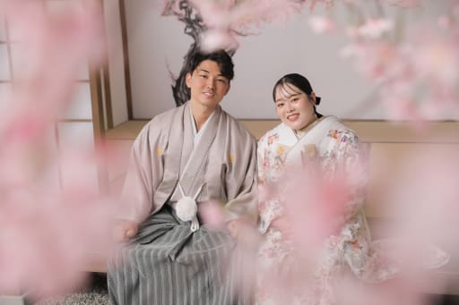 桜の間から