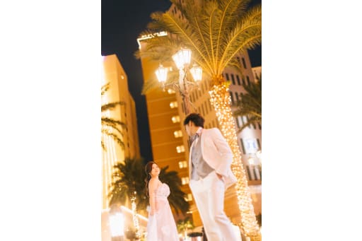 ヤシの木とイルミネーション