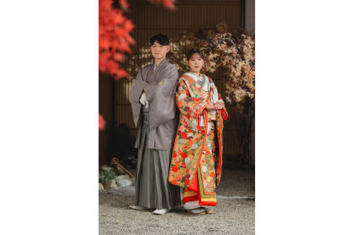 しっとりとした雰囲気で