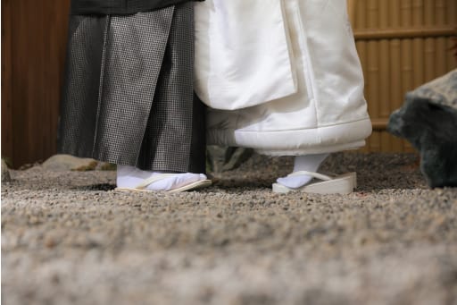 かかとをあげて