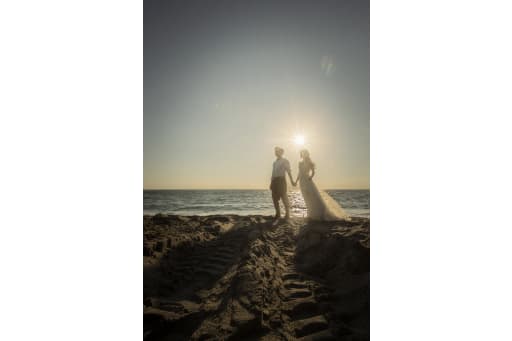 日暮前のシルエットも