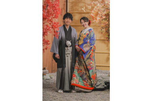 屋内庭園スタジオにある紅葉で