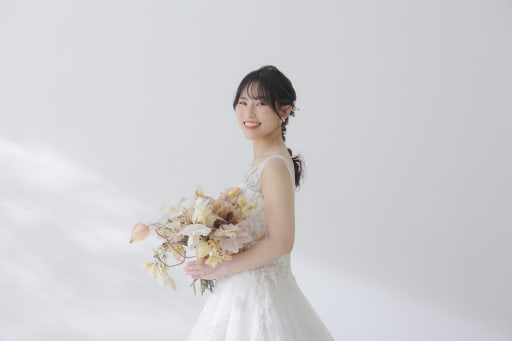 ソロは清楚に美しく