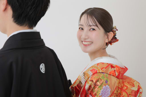 振り向いてくれたご新婦様