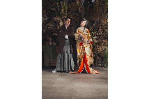 落ち着いた雰囲気で大人っぽく。