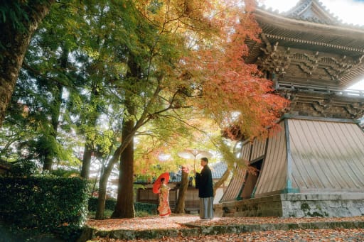 撮影中、少し遠目からのお二人のショット