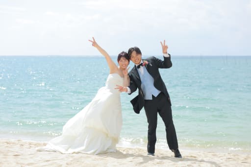 イェーイ！元気いっぱいのダブルピース☆
