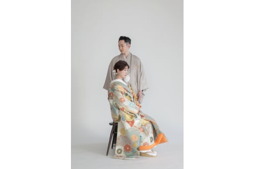 椅子と和装