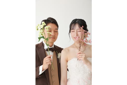 白のお花とピンクのお花