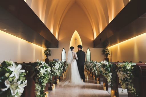 大人っぽい落ち着いた雰囲気のチャペル。