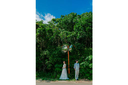 遠く離れて：二人の世界