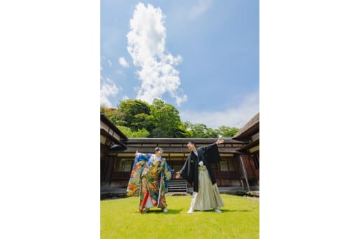 貸切のお茶室のお庭で撮影することもできます！