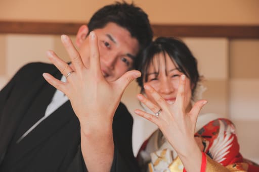 手元ショットを撮るにもおふたりの笑顔を添えて!!!