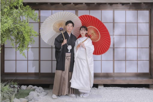 2着目は和装で屋内庭園です！