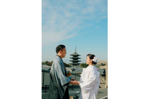 手を繋いで