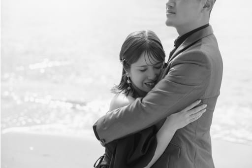 ぎゅっと寄り添って