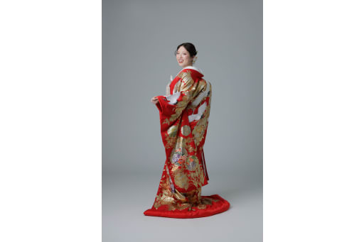 お次は色打掛で！