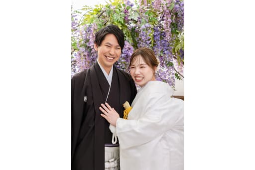 藤の花の香りに包まれて