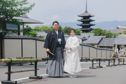 五重塔を背に並んでのショット