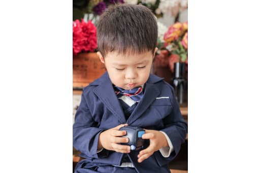 おもちゃに夢中