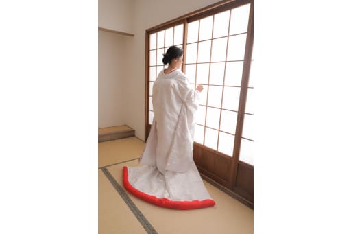 ご新婦様の後ろ姿