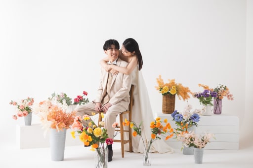 シンプルな中にも華やかさを。