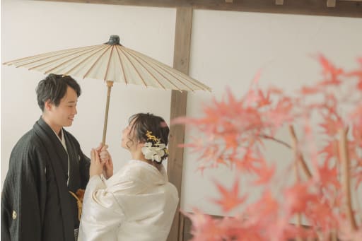 和傘も持って、、！