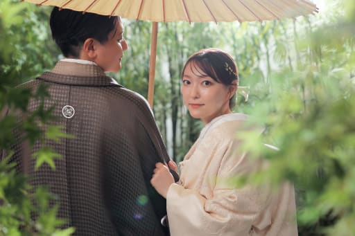 まずは屋内庭園スタジオで！